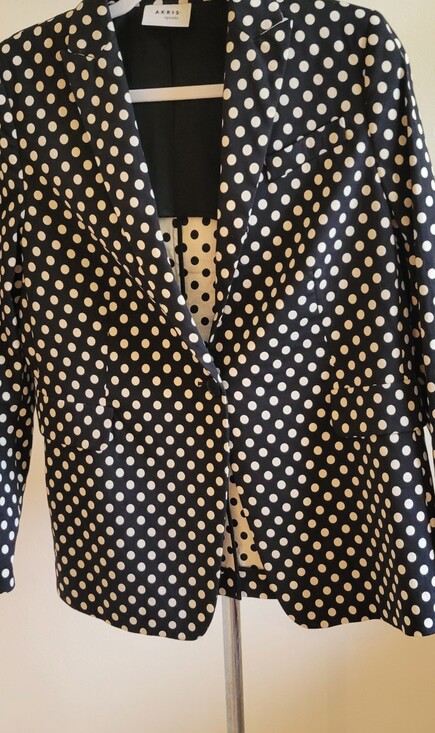 Akris Punto Jackets & Blazers - AKRIS PUNTO 14 WOMEN JACKET BLK& WHITE DOTS/LINED/27" L/21"-SLEV 4 1/2 + 24 1/2"